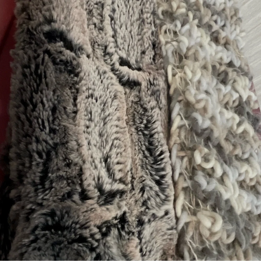 Infinity Scarf - Picture 4 of 4